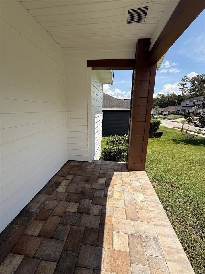 11348 Nw 31st Ln - Photo 3 of 43