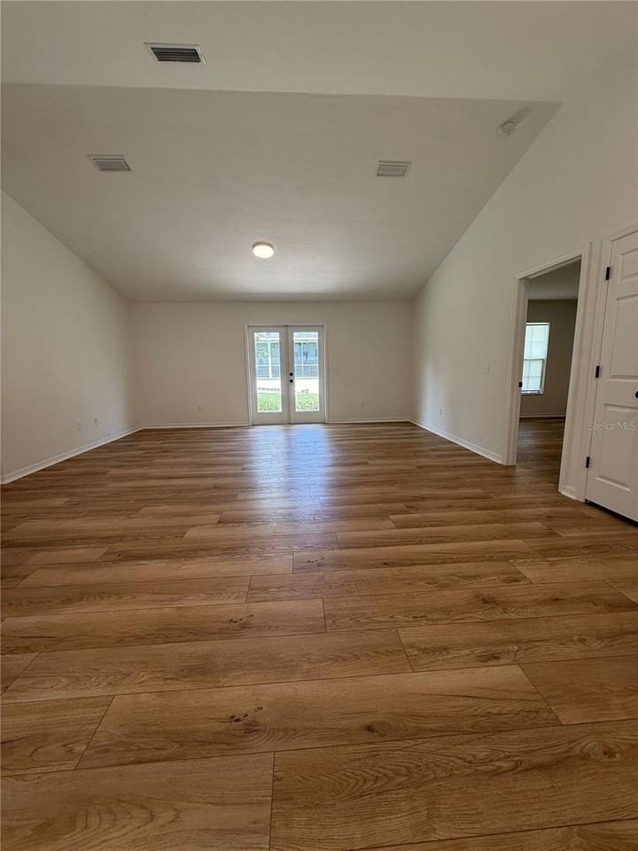 11348 Nw 31st Ln - Photo 5 of 43