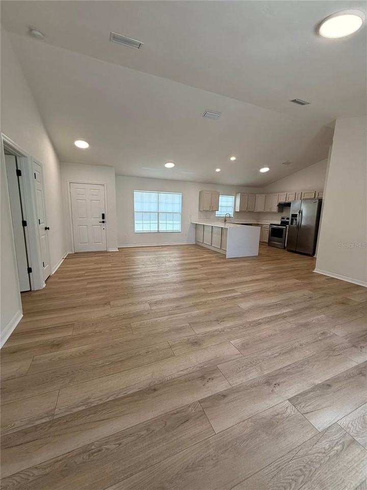 11348 Nw 31st Ln - Photo 7 of 43