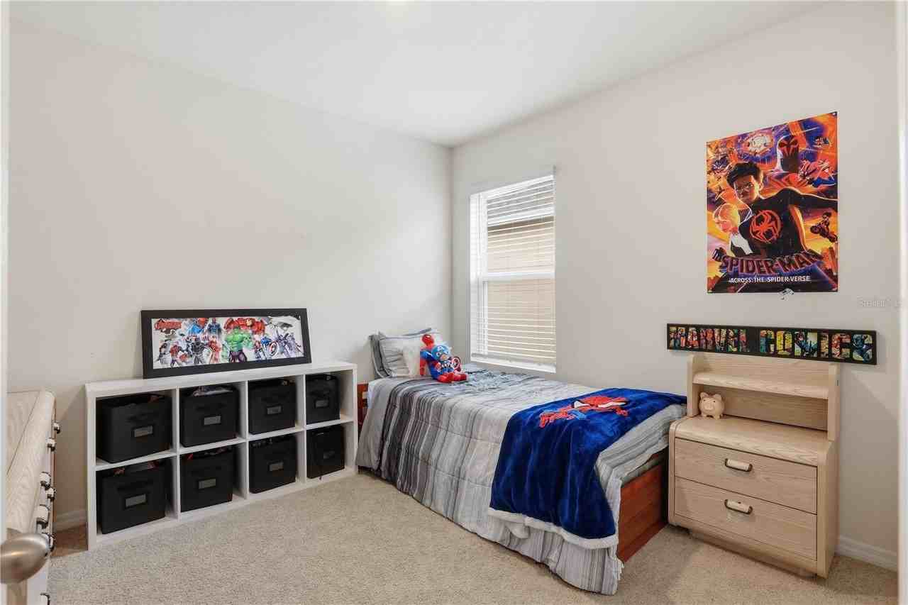 2735 Numa Falls Ave - Photo 6 of 41