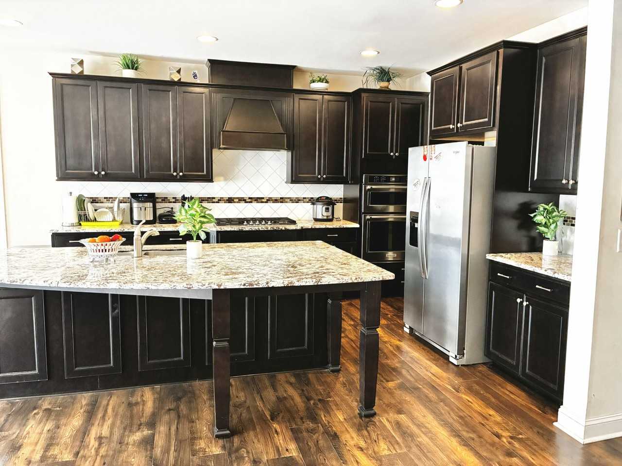 Willow Green Dr - Photo 4 of 10