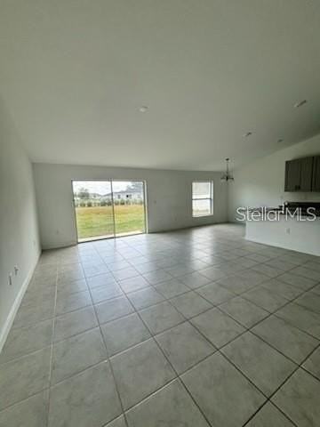 420 Bloomfield Dr - Photo 3 of 10