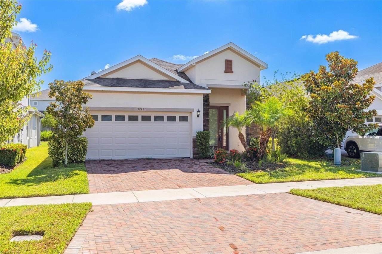 7222 Paradiso Dr
