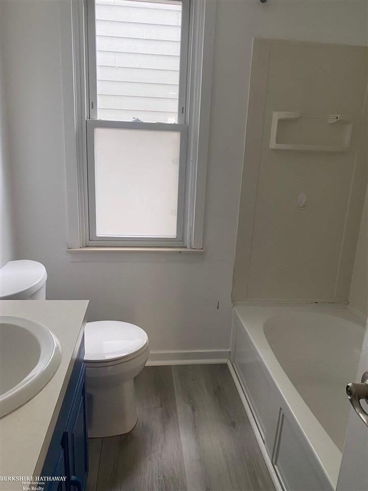 20859 Hampton Rd - Photo 5 of 11