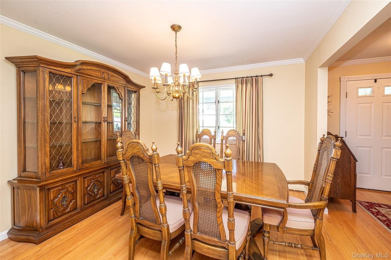40 Somerset Dr - Photo 5 of 24