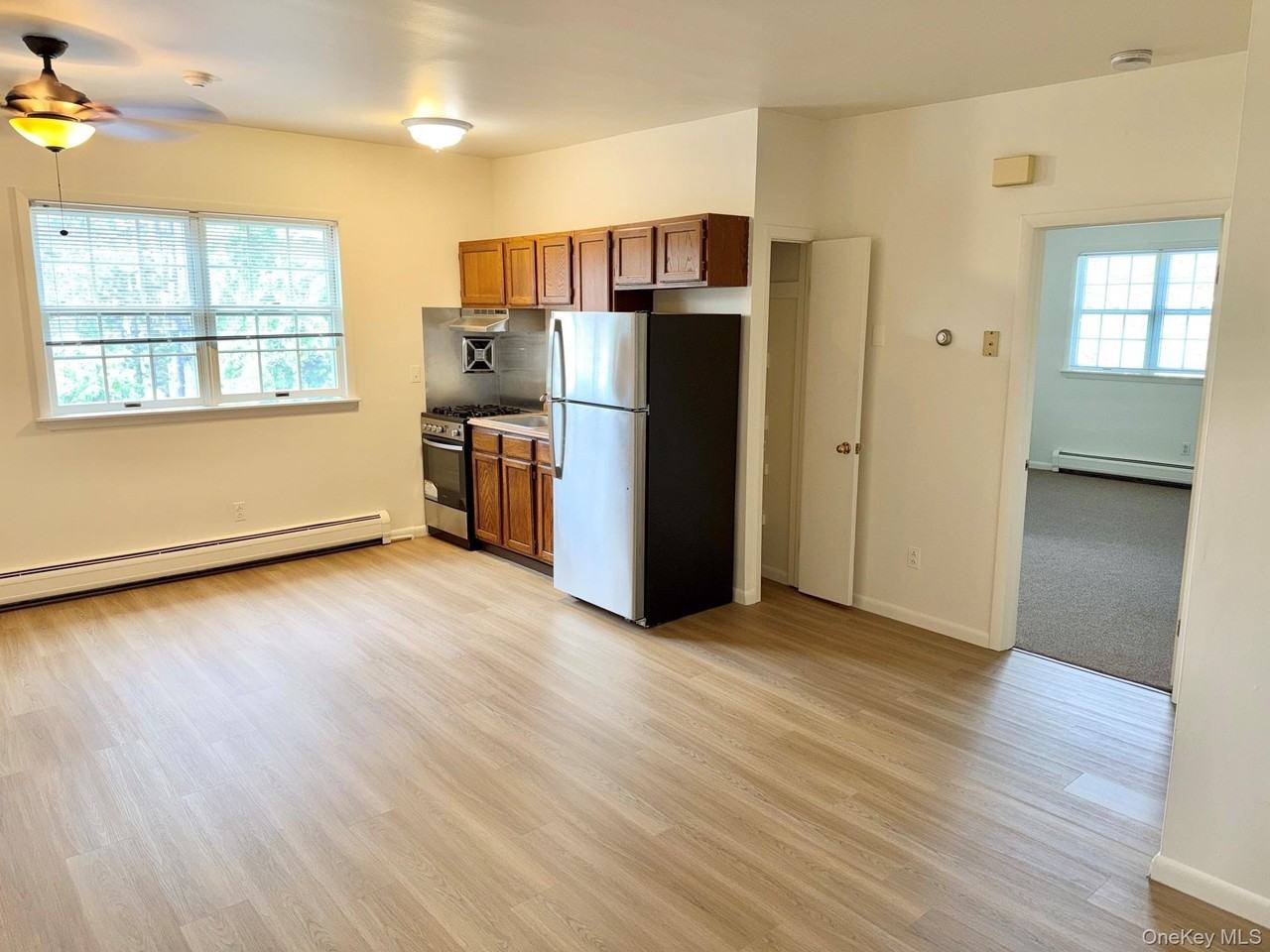 1 N Rockland Rockland Avenue #2N - Photo 2 of 7