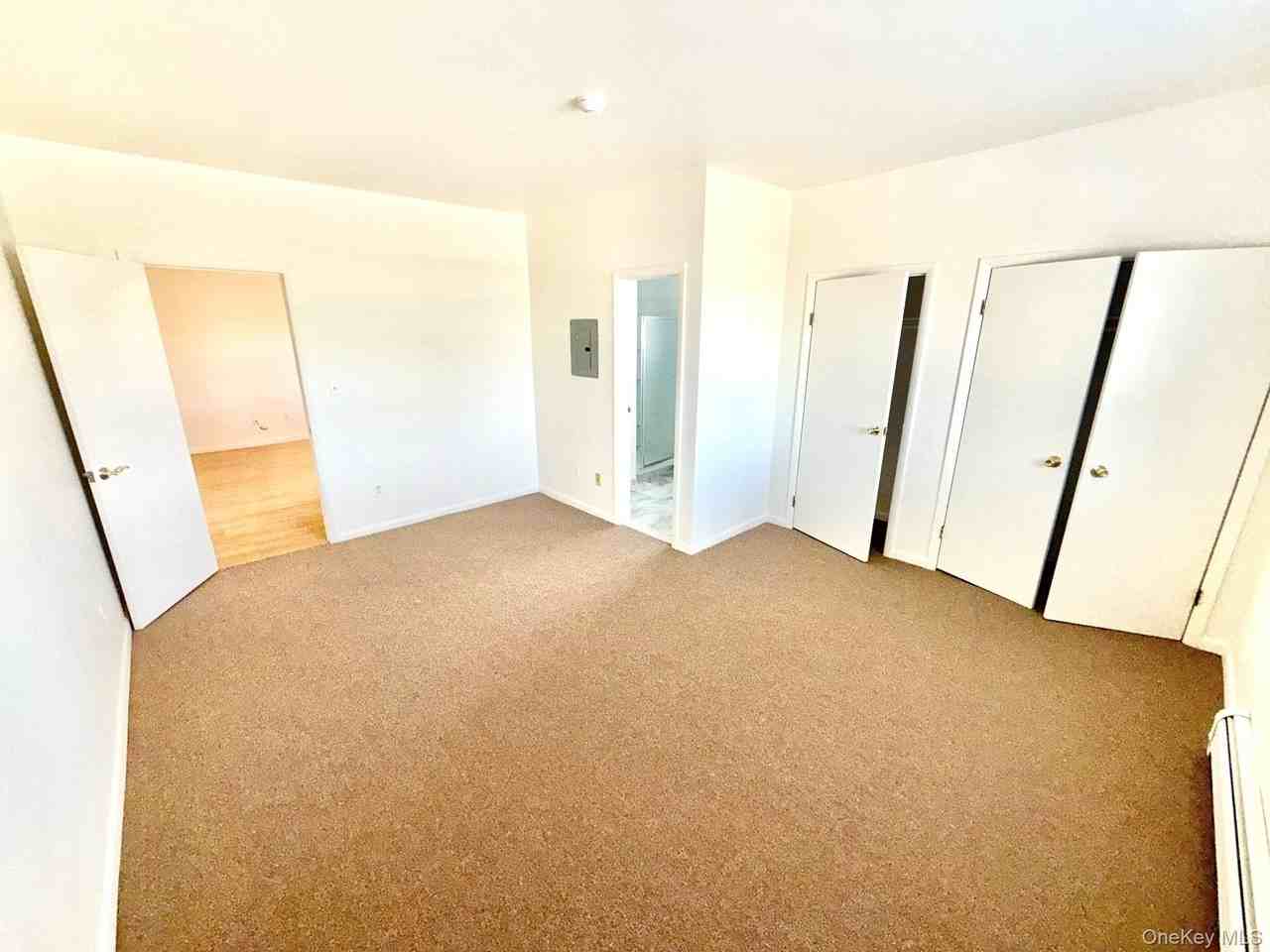 1 N Rockland Rockland Avenue #2N - Photo 4 of 7