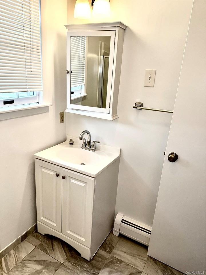 1 N Rockland Rockland Avenue #2N - Photo 5 of 7