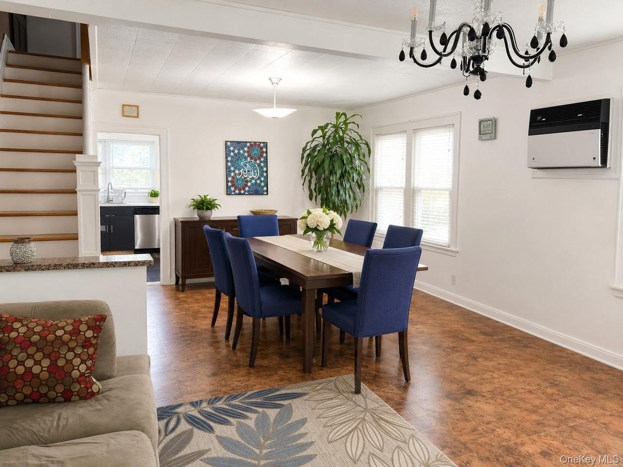 2841 Tilrose Ave - Photo 4 of 6