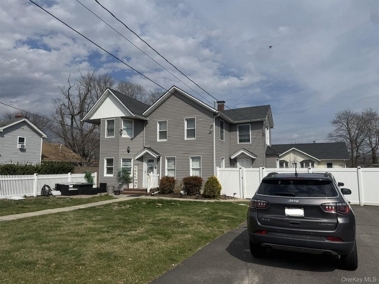 91 River Ave - Photo 2 of 13