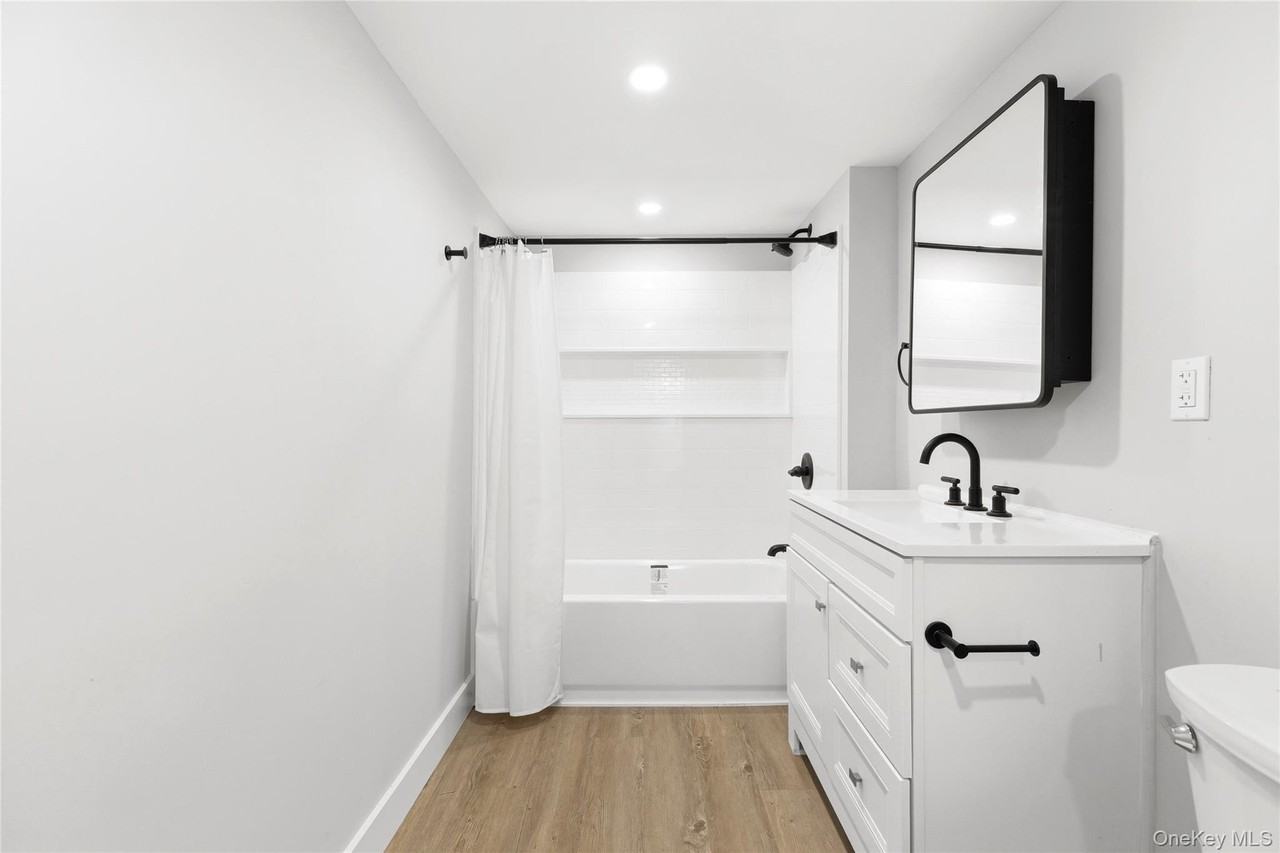 162 Mill Rd #1 - Photo 6 of 10