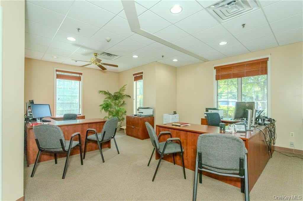 5 Fairlawn Dr - Photo 6 of 7