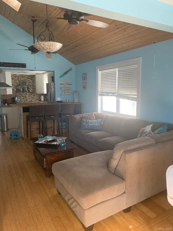 65 Virginia Ave - Photo 6 of 10