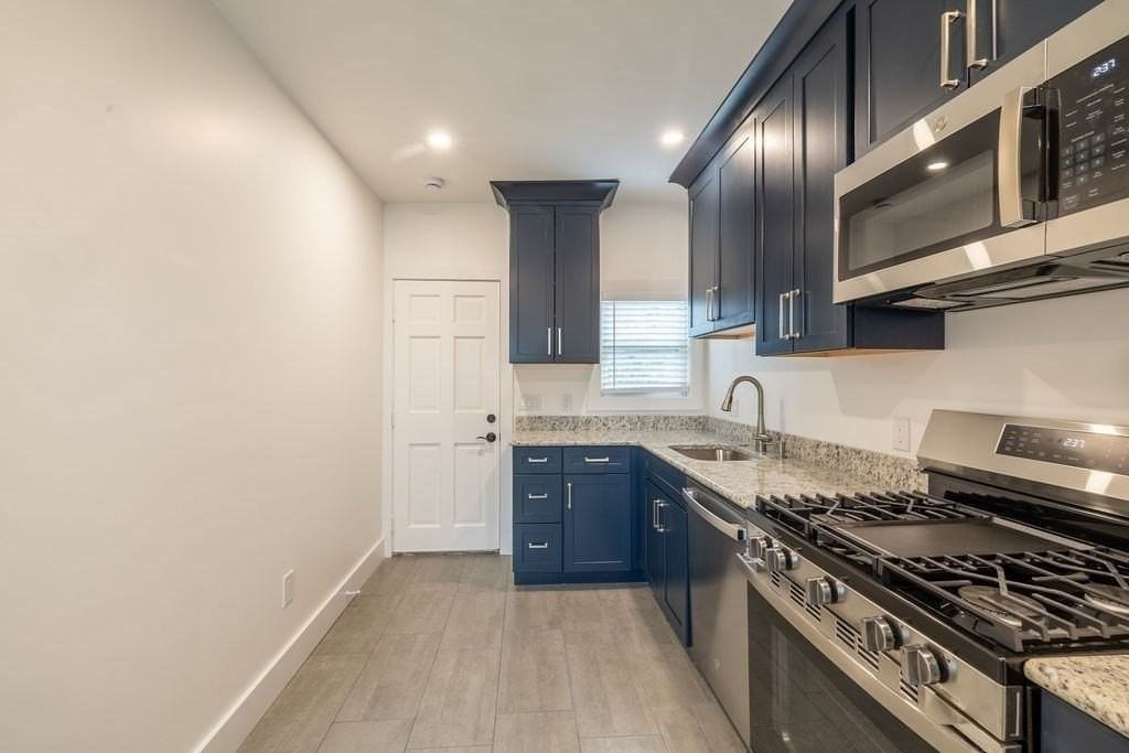 11 Pearl St #A - Photo 3 of 31