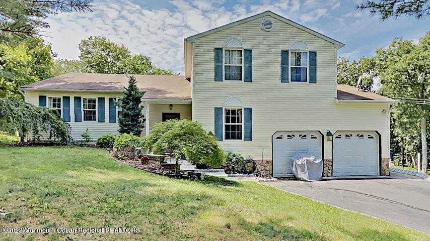 31 Oakland Dr