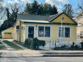 featured image of 816 Atlantic Ave #A
