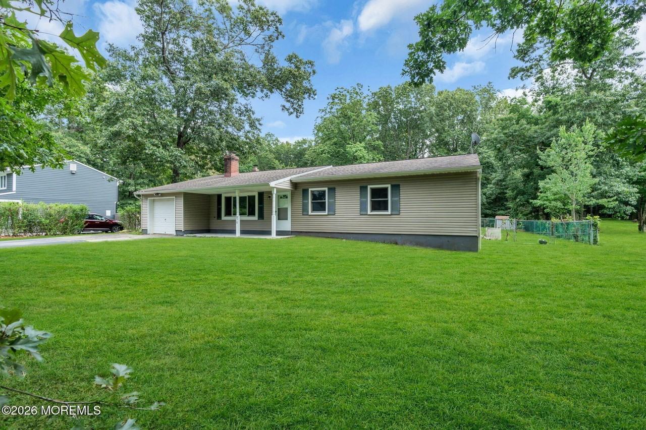 875 Bowman Rd - Photo 6 of 49