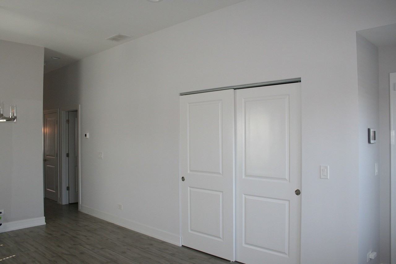 3706 N Drake Ave #1 - Photo 5 of 31