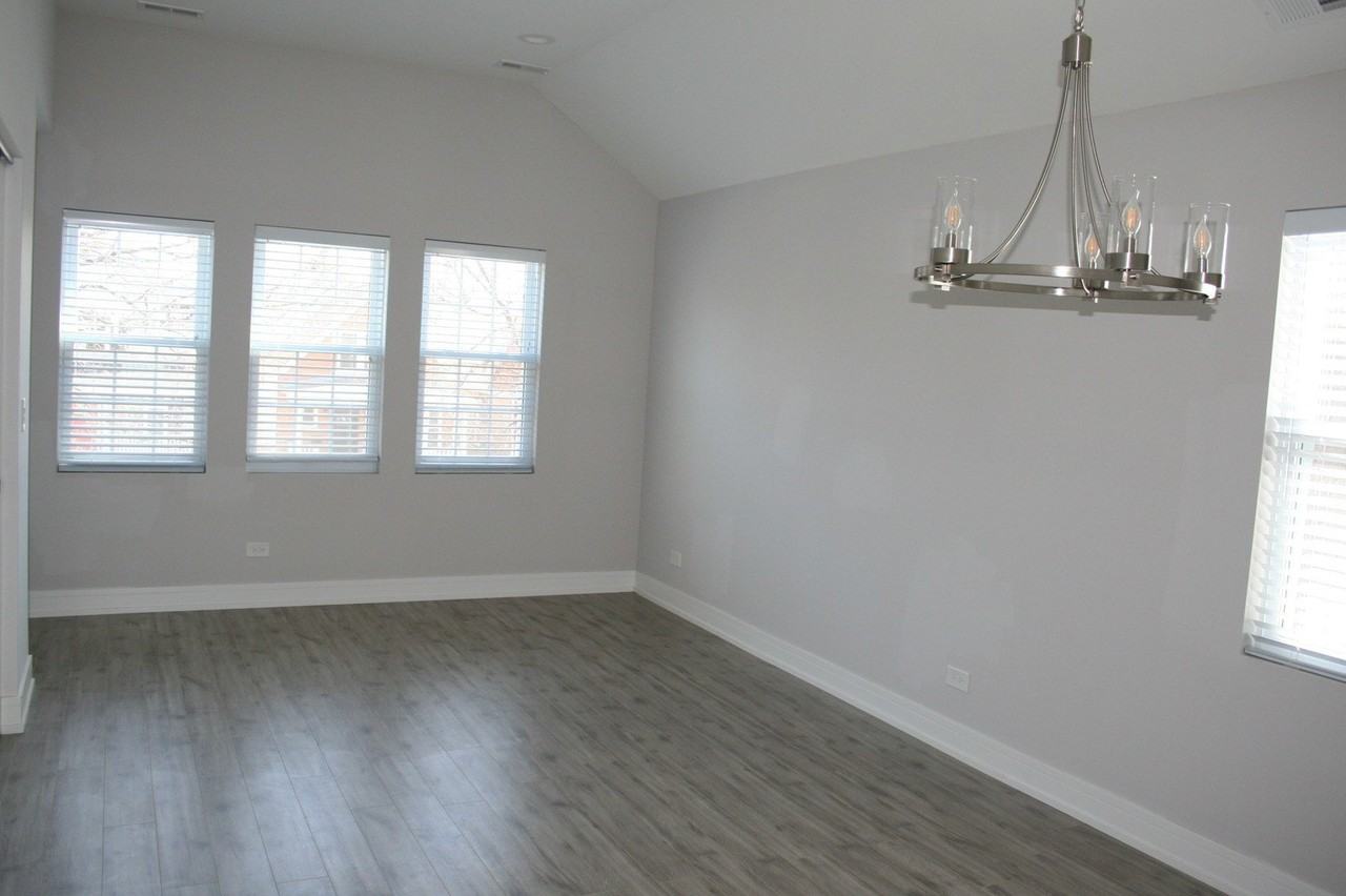 3706 N Drake Ave #1 - Photo 7 of 31