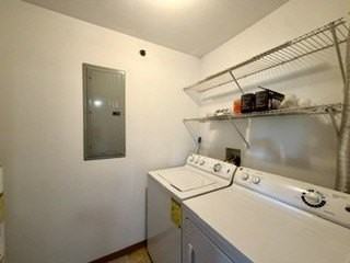 510 Cunat Blvd #2D - Photo 4 of 14