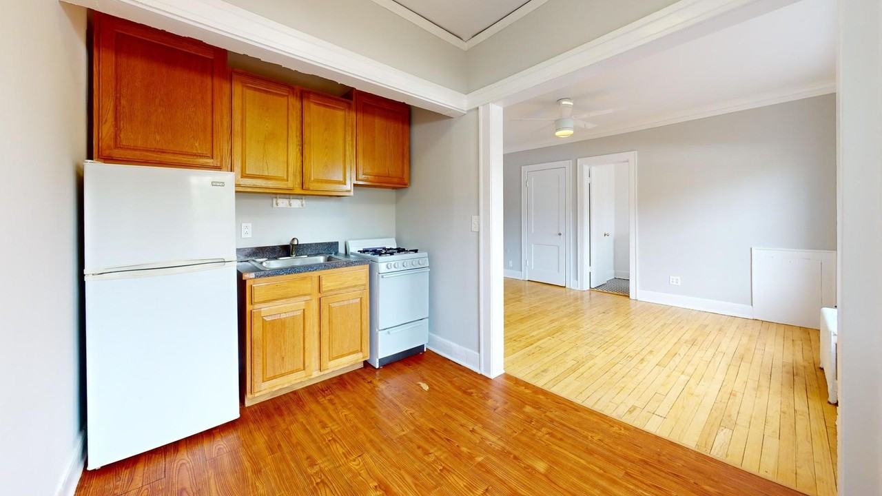 7 W Campbell St #3 - Photo 6 of 9