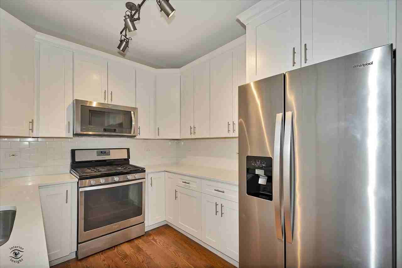 582 Declaration Ln - Photo 3 of 23