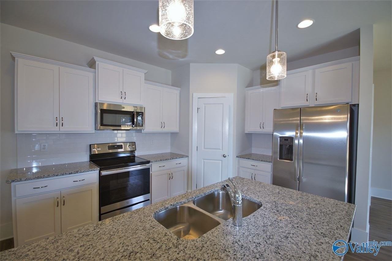 104 Williams Pointe Blvd Sw - Photo 6 of 46