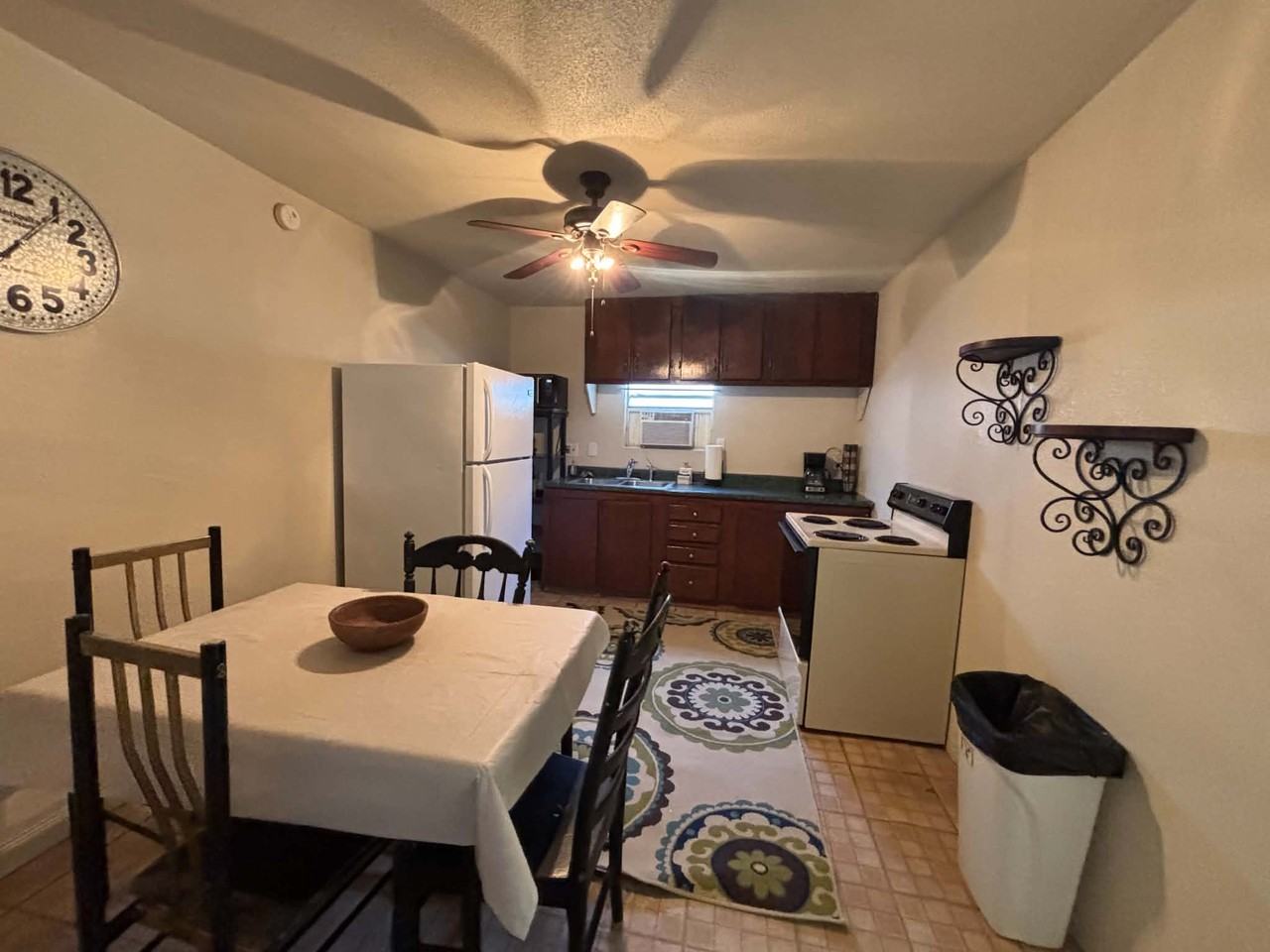 1023 Martinez St #1 - Photo 3 of 3