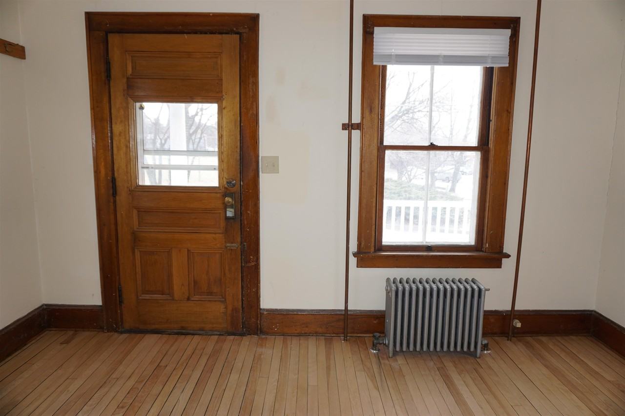 6 Adams St - Photo 7 of 40