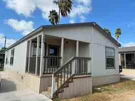 featured image of 422 S Val Verde Rd