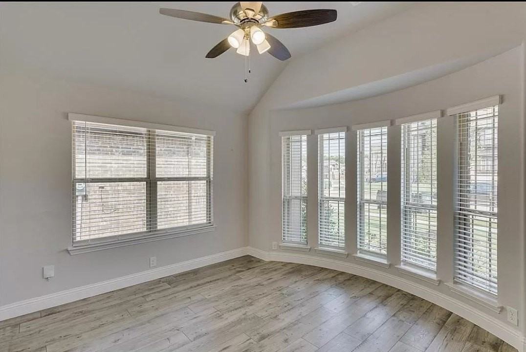 8704 Timber Ridge Dr - Photo 4 of 27