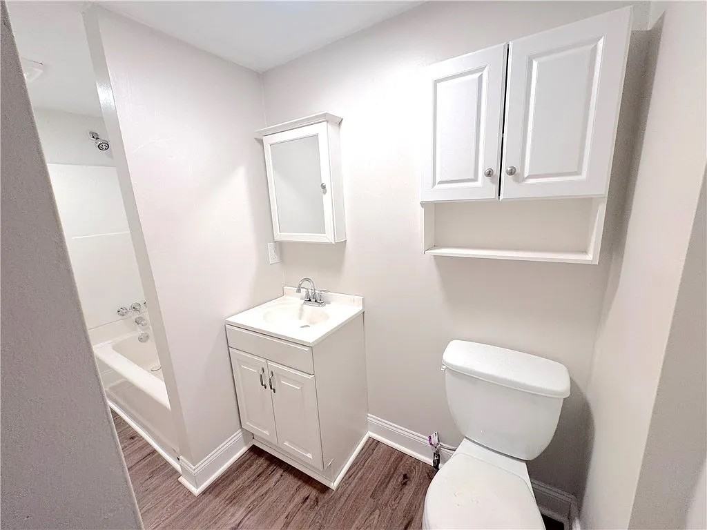 2528 Homehurst Ave #1 - Photo 7 of 22