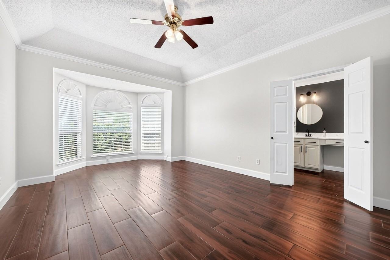 7309 Tremont Ave - Photo 6 of 17