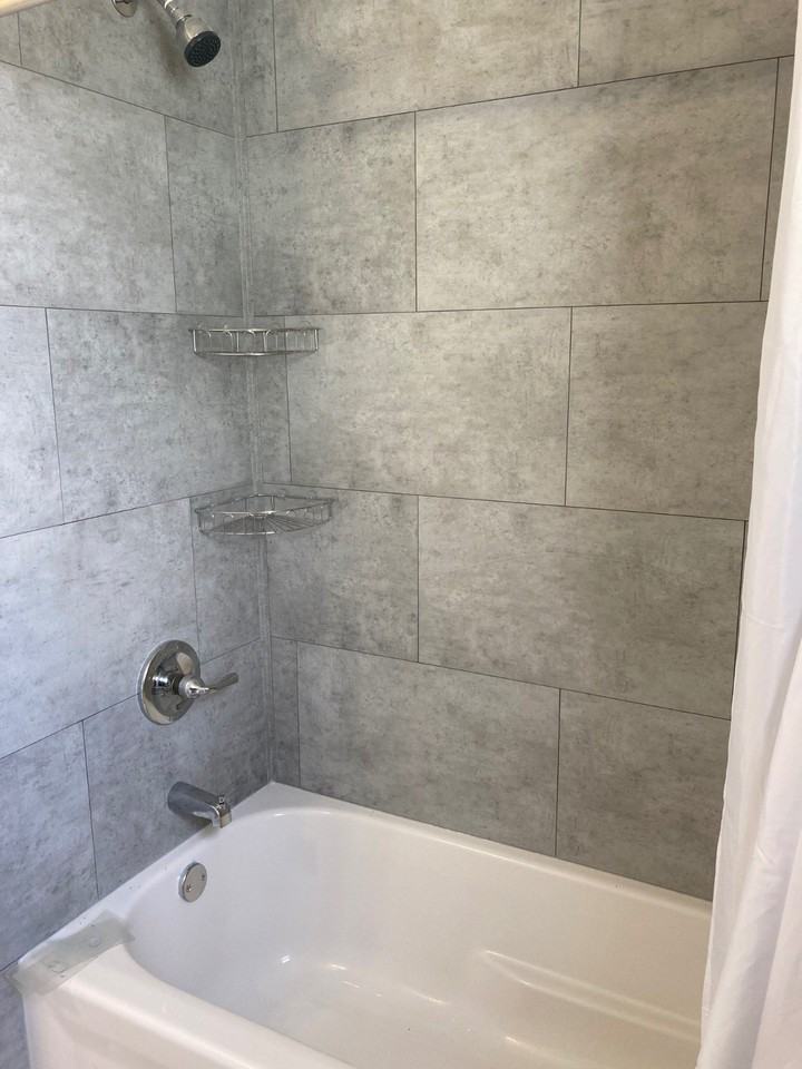 829 Main St - Photo 3 of 16