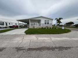 featured image of 952 Posadas W #0582