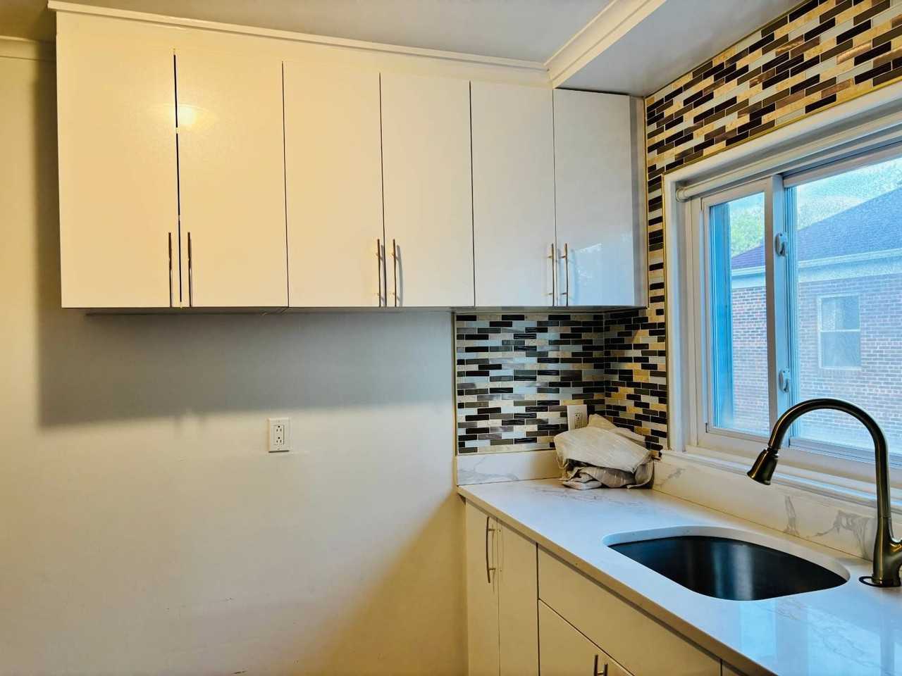 195 Prescott Ave - Photo 4 of 10