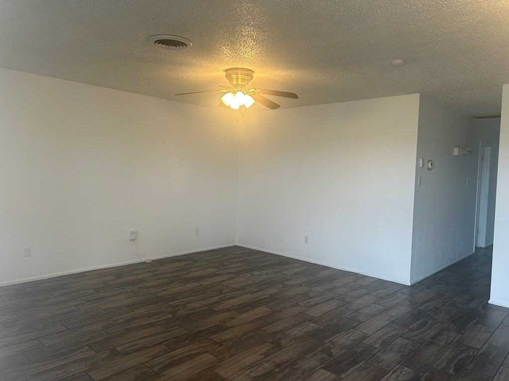 1708 E 50th St - Photo 2 of 10