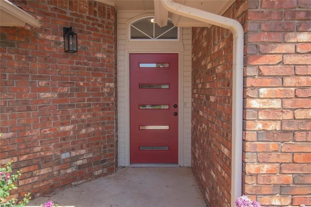 525 Nw 171st St - Photo 2 of 24