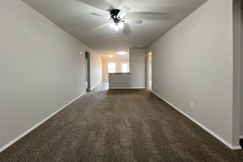 4301 Driftwood Dr - Photo 3 of 25