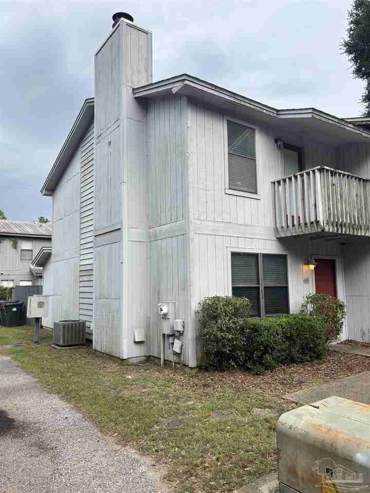 6427 Lanier Dr - Photo 2 of 13