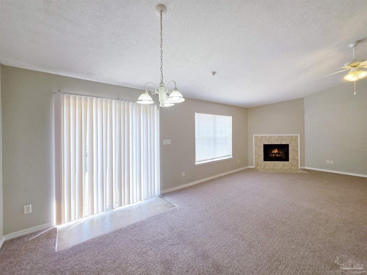 1638 Dees Rd - Photo 3 of 24