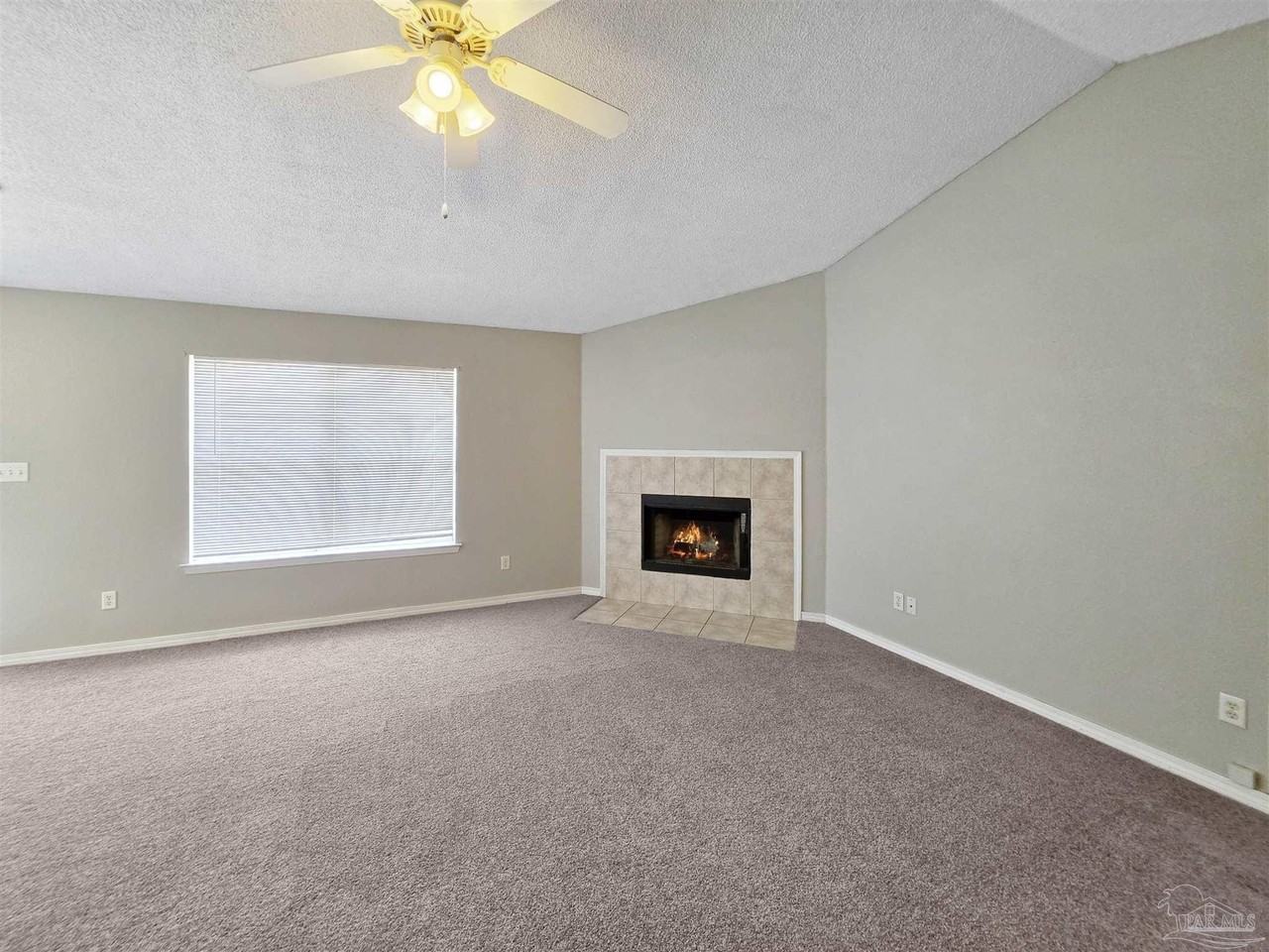1638 Dees Rd - Photo 4 of 24