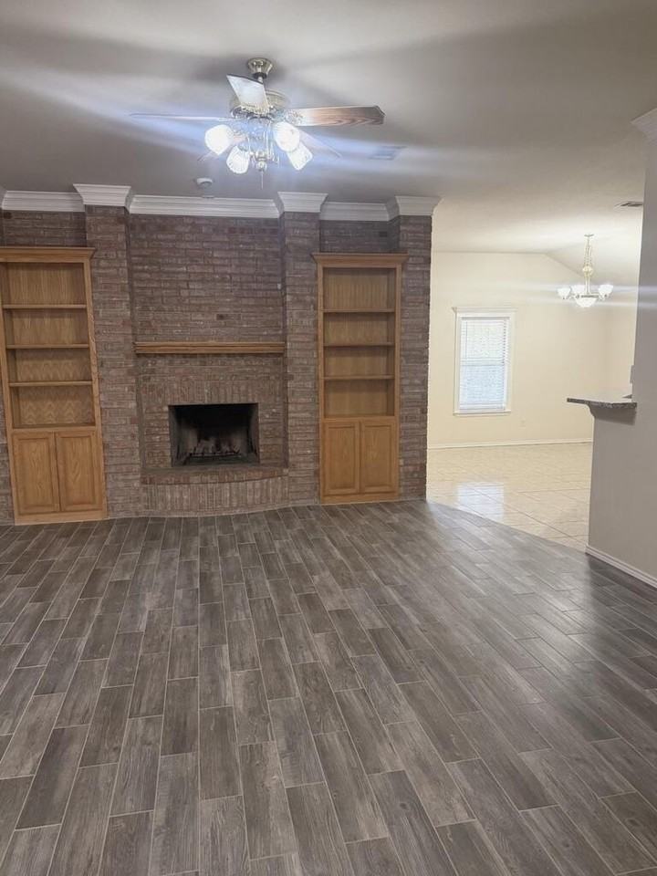 4505 Trevino St - Photo 4 of 20