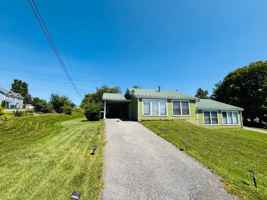 featured image of 400 Wakeman Ct