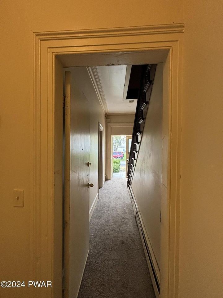 302 Avenue I #1R - Photo 2 of 15