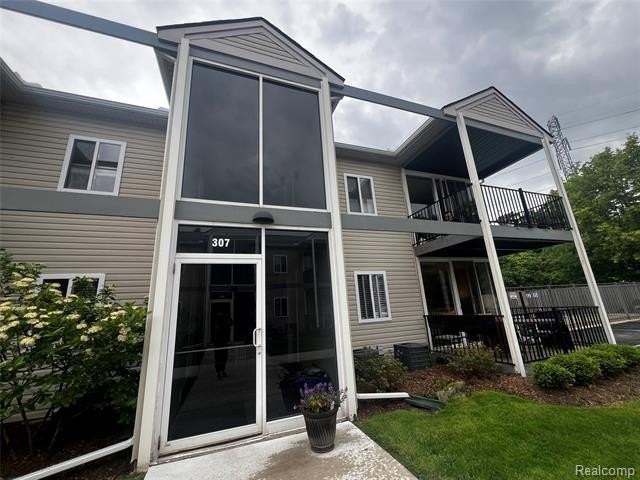 307 N Eton St #A - Photo 2 of 13