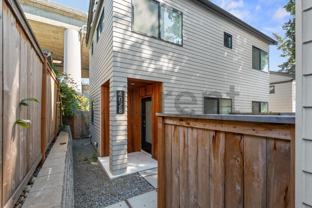 4028 5th Ave Ne - Photo 1 of 1