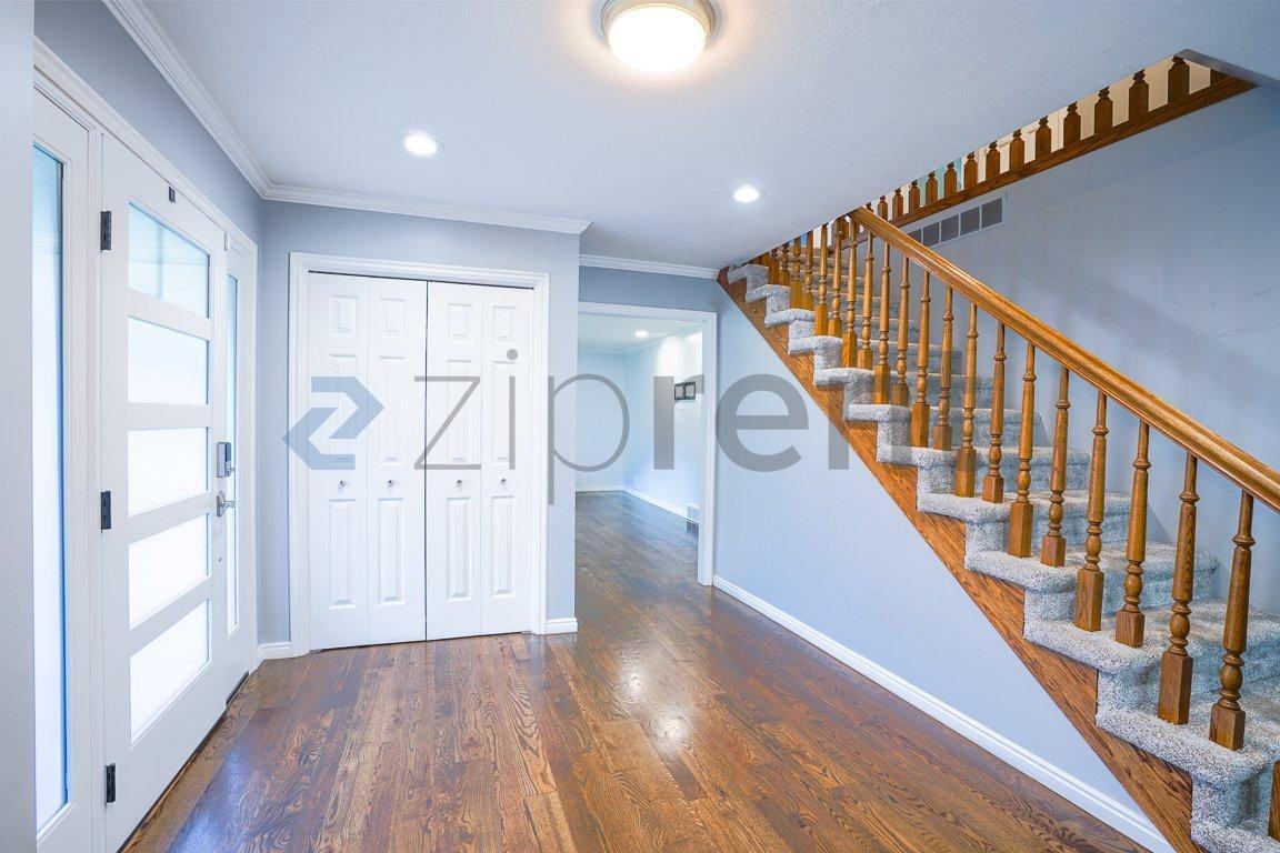 1935 E Brandon Park Pl - Photo 5 of 50