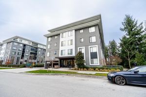 featured image of 15835 85 Avenue #3/F