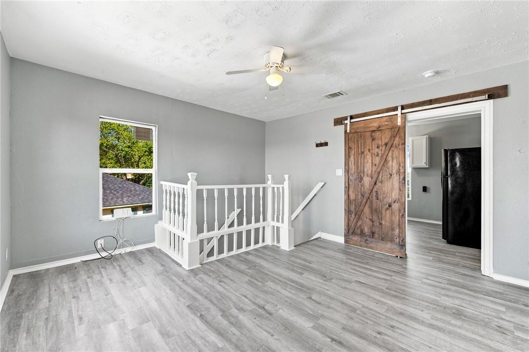304 E 22nd St ##B - Photo 3 of 9